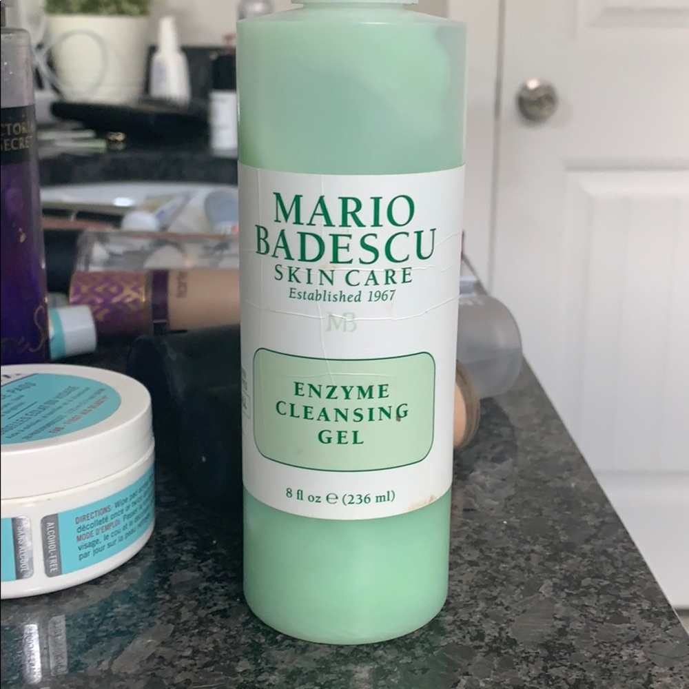 Mario bedescu cleansing gel